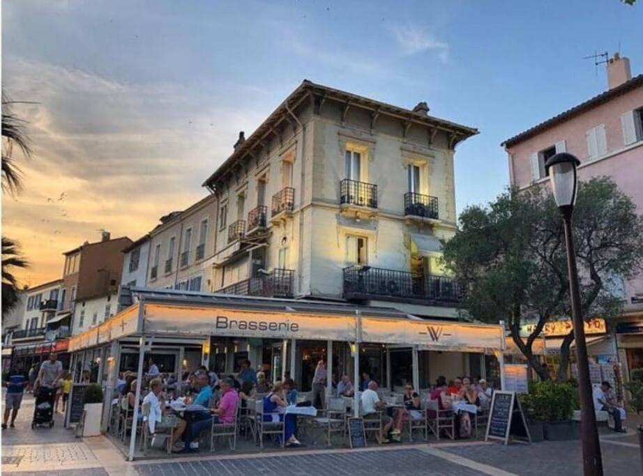 Proche Mer Et Centre Appart 2 Pieces Wifi&Clim Sainte-Maxime Extérieur photo